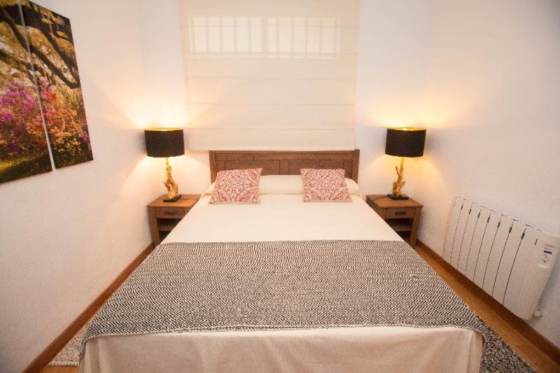 Apartamentos Soho Boutique Plaza Mayor Caces Oda fotoğraf